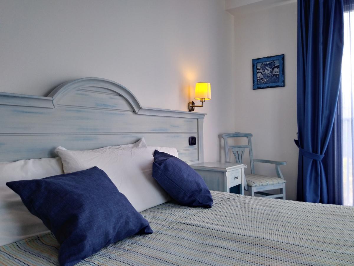 Blue Moon Hotel Pantelleria Habitación foto
