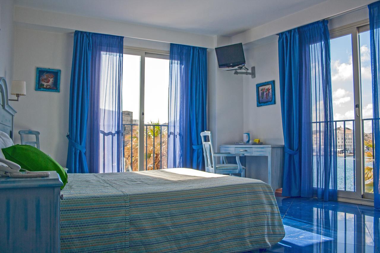 Blue Moon Hotel Pantelleria Habitación foto